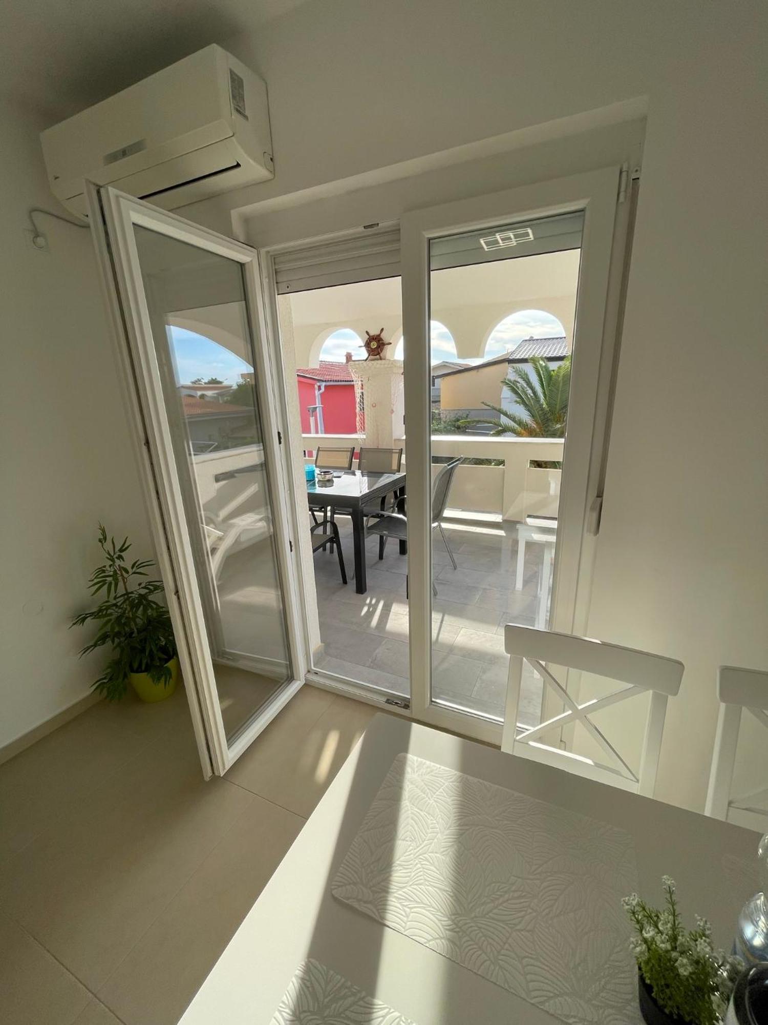 Apartmenthouse Ines Vir Extérieur photo